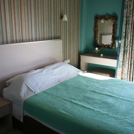 Margarita'S Rooms Potos Exterior photo